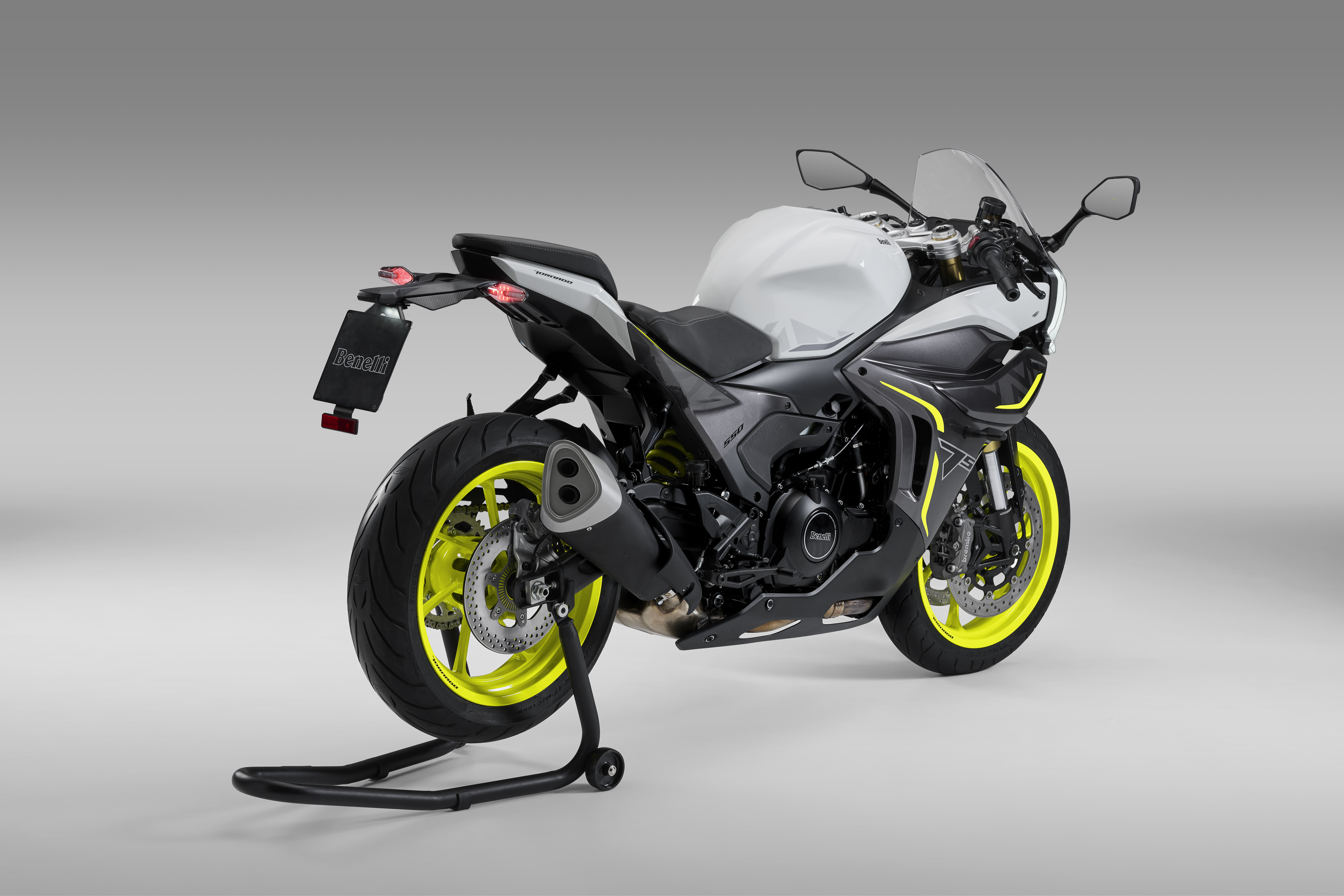 TORNADO 550